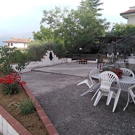 Dolce Risveglio Oda ve Kahvaltı San Valentino in Abruzzo Citeriore