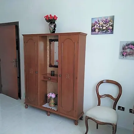Dolce Risveglio Oda ve Kahvaltı San Valentino in Abruzzo Citeriore